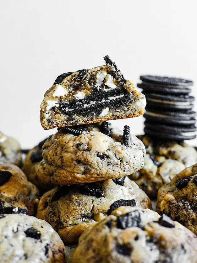 Thick Oreo Stuffed White Chocolate Chip Cookies