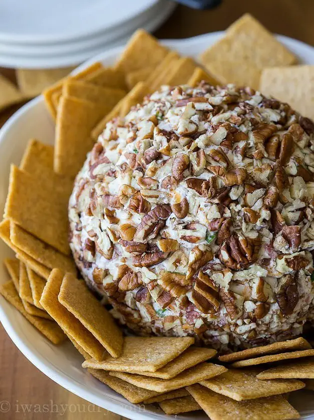 Corned Beef and Cheddar Cheese Ball