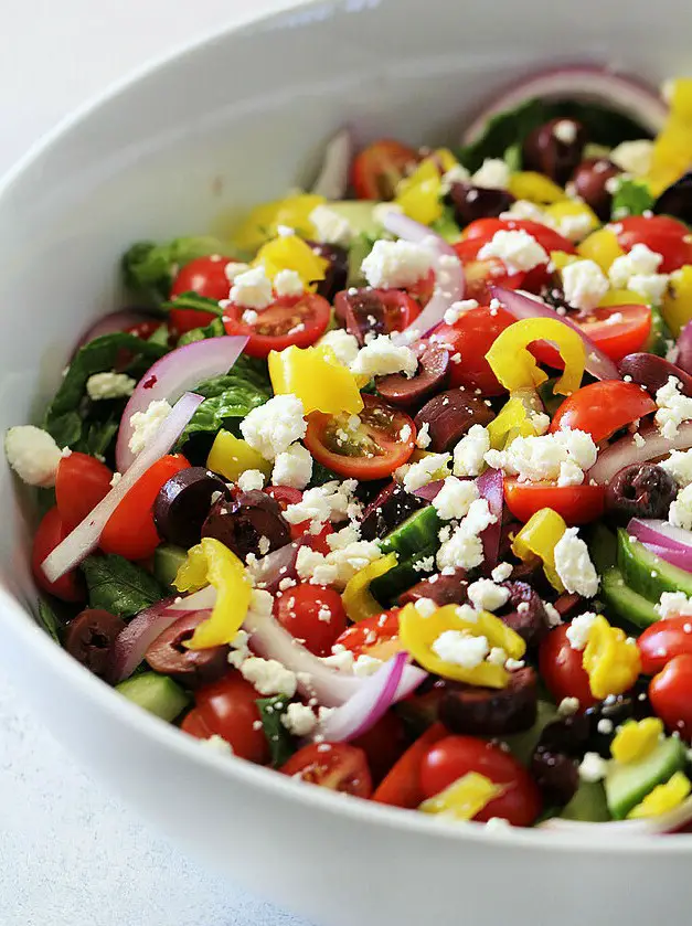 Greek Tossed Green Salad