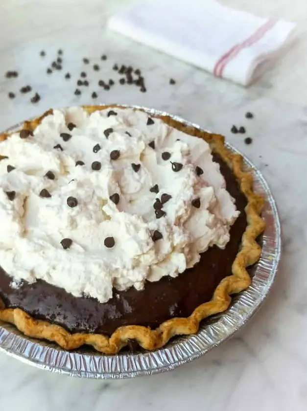 Amish Chocolate Cream Pie