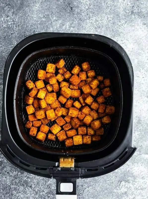 Crispy Seasoned Air Fryer Tofu