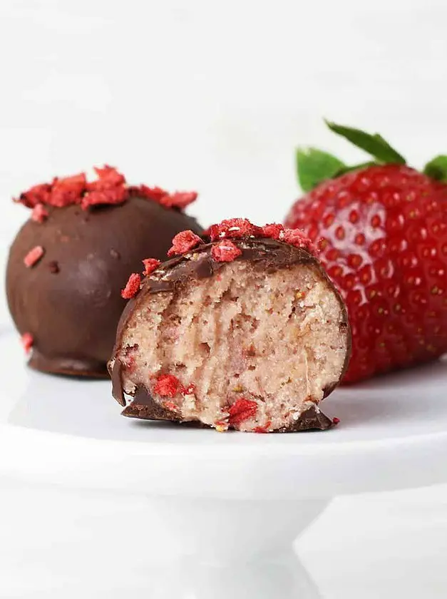 Strawberry Protein Balls