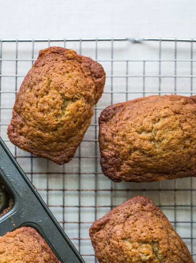 Mini Banana Bread Loaves