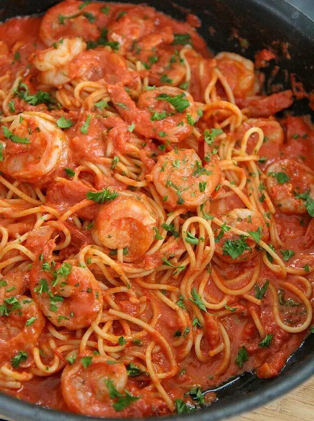 Creamy Spicy Shrimp Spaghetti