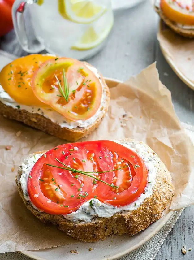 Open-Faced Tomato Sandwich