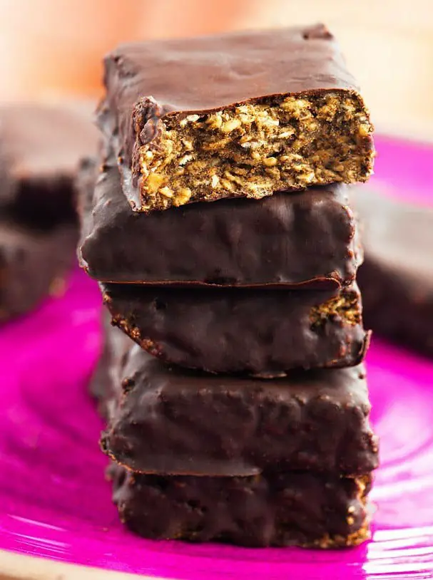 Chocolate Oatmeal Protein Bars