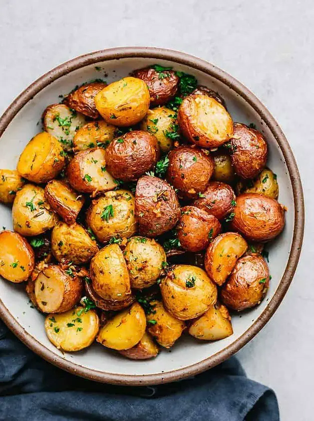 Roasted Baby Potatoes with Rosemary and Garlic