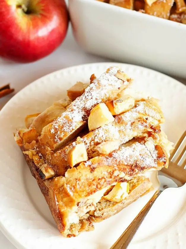 Apple Cinnamon French Toast Casserole