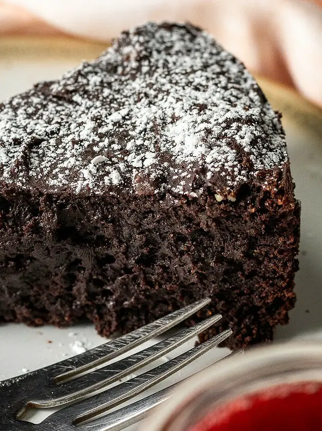 Vegan Flourless Chocolate Cake