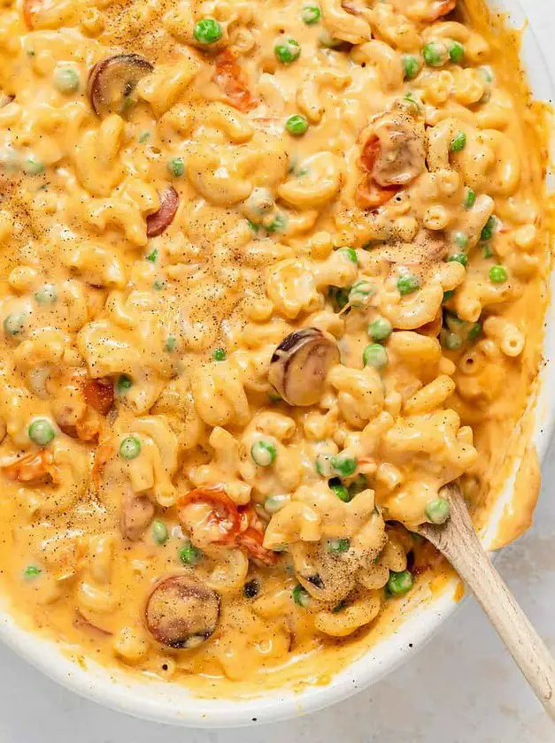 Baked Mac and Cheese with Velveeta