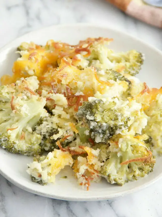 Low-Fat Broccoli Gratin