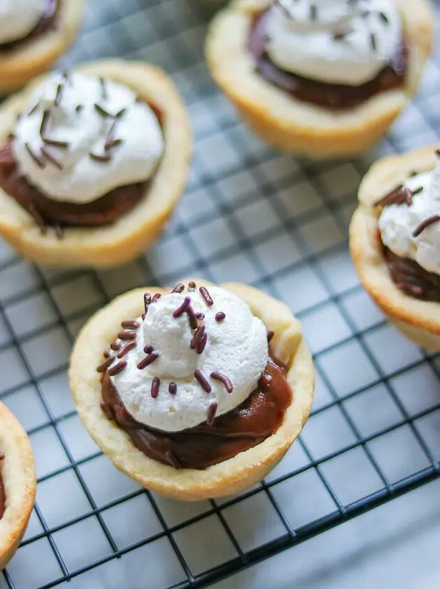 Mini Chocolate Pies