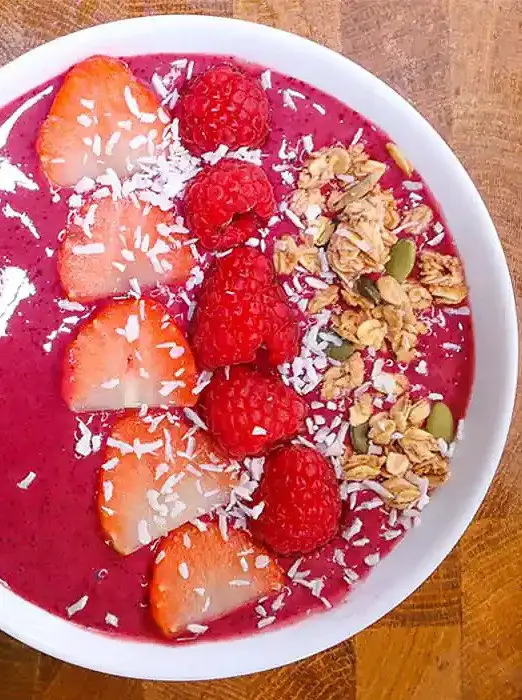 Very Berry Smoothie Bowl