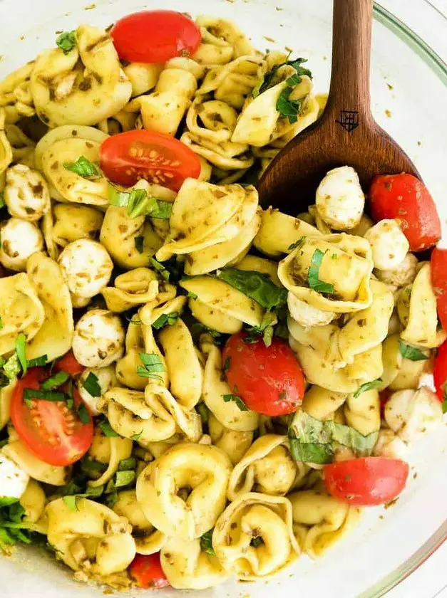 Tortellini Pesto Pasta Salad