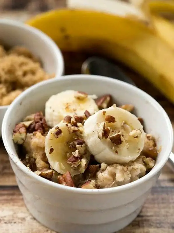 Overnight Crockpot Banana Bread Oatmeal