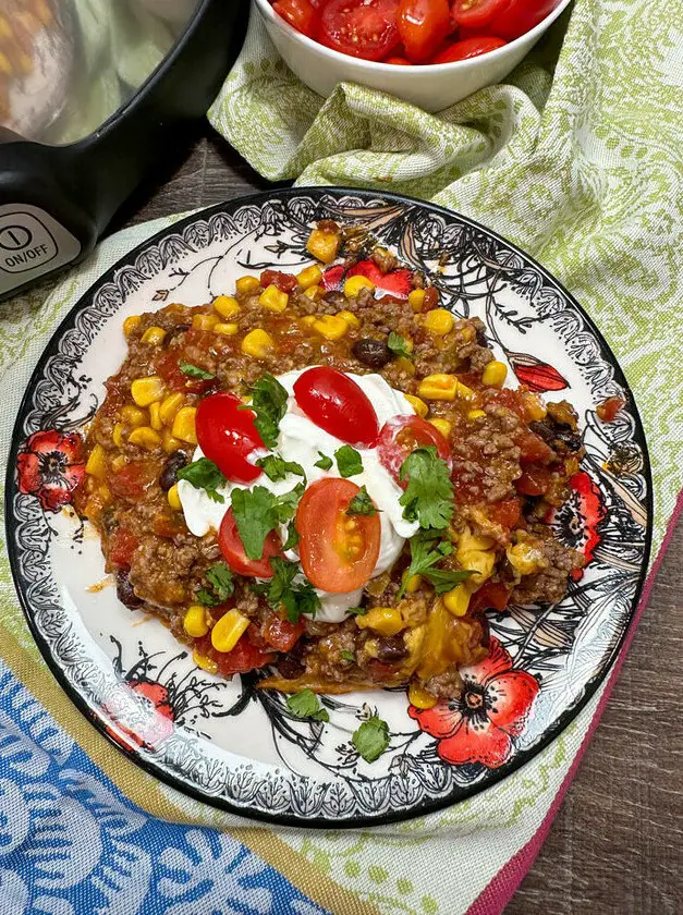 Easy Slow Cooker Mexican Casserole with Ground Beef