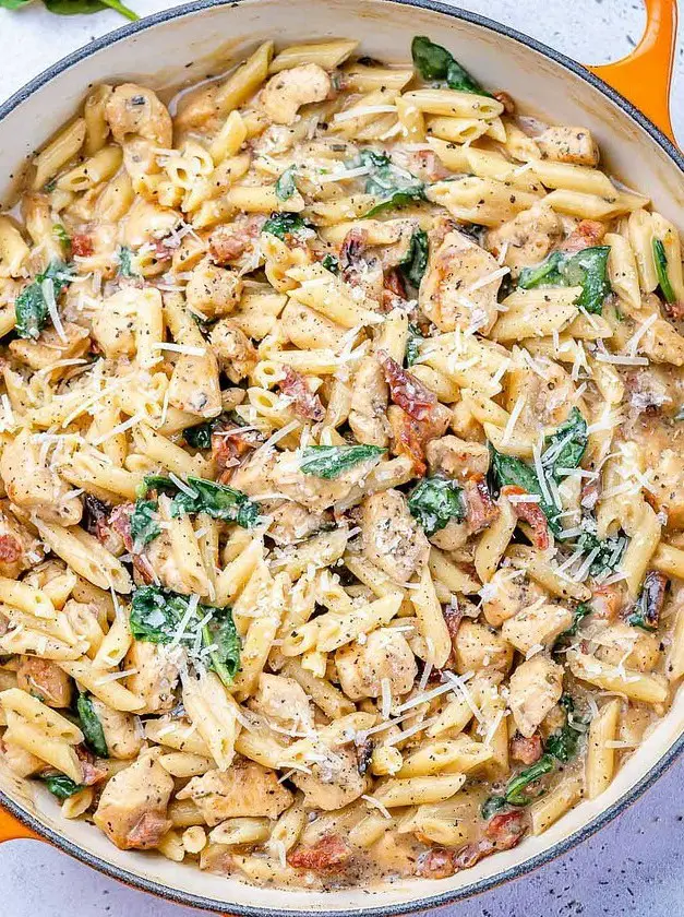 Easy Tuscan Chicken Pasta