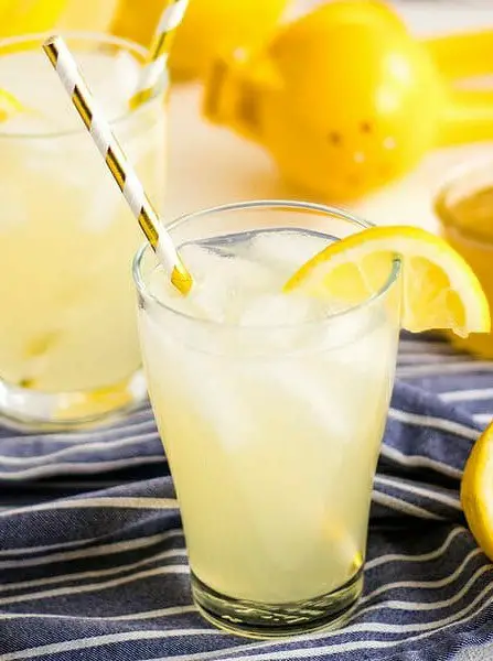 Easy Honey Lemonade