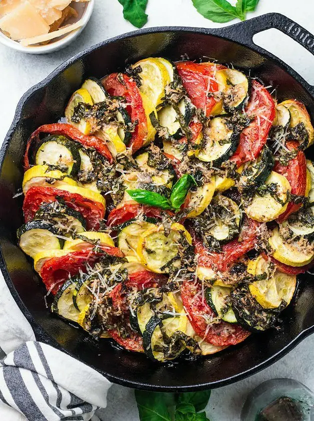 Healthy Zucchini Tomato Bake