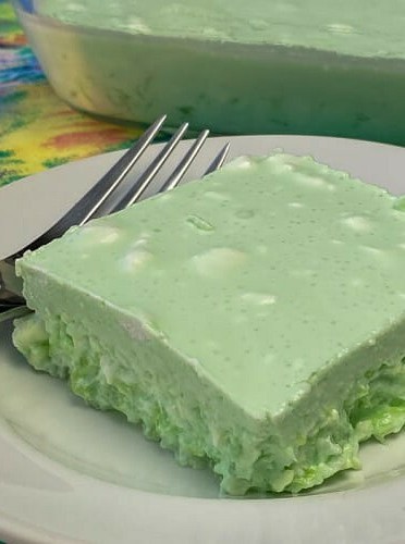 Lime Jello Salad with Cottage Cheese