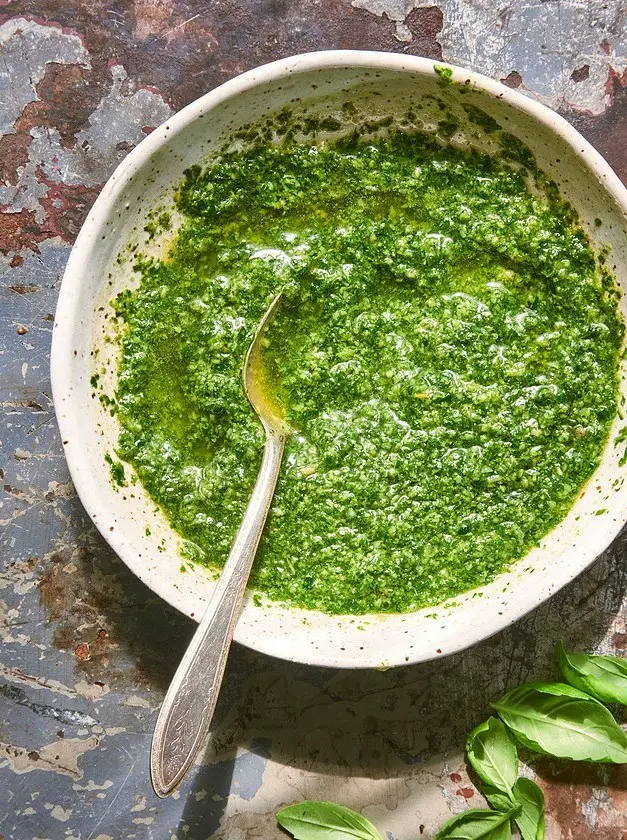 Classic Italian Basil Pesto (Pesto alla Genovese)