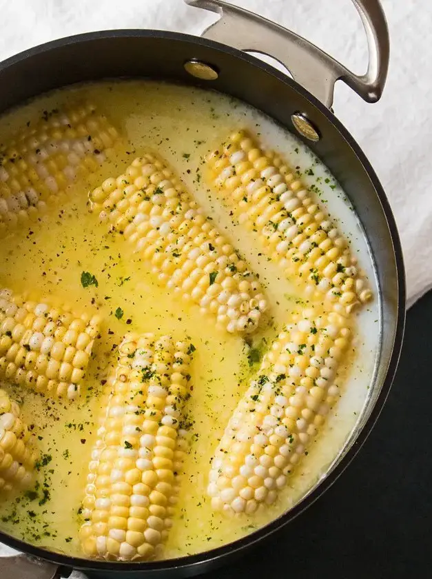 Milk Butter Boiled Corn on The Cob