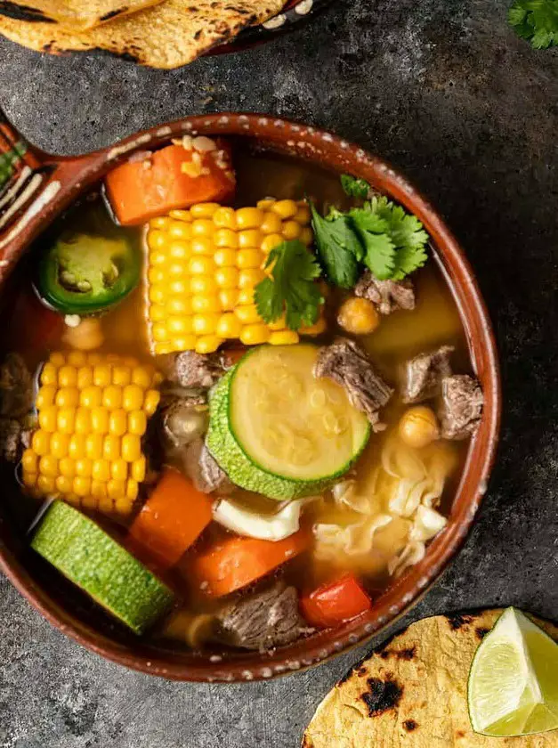 Caldo de Res