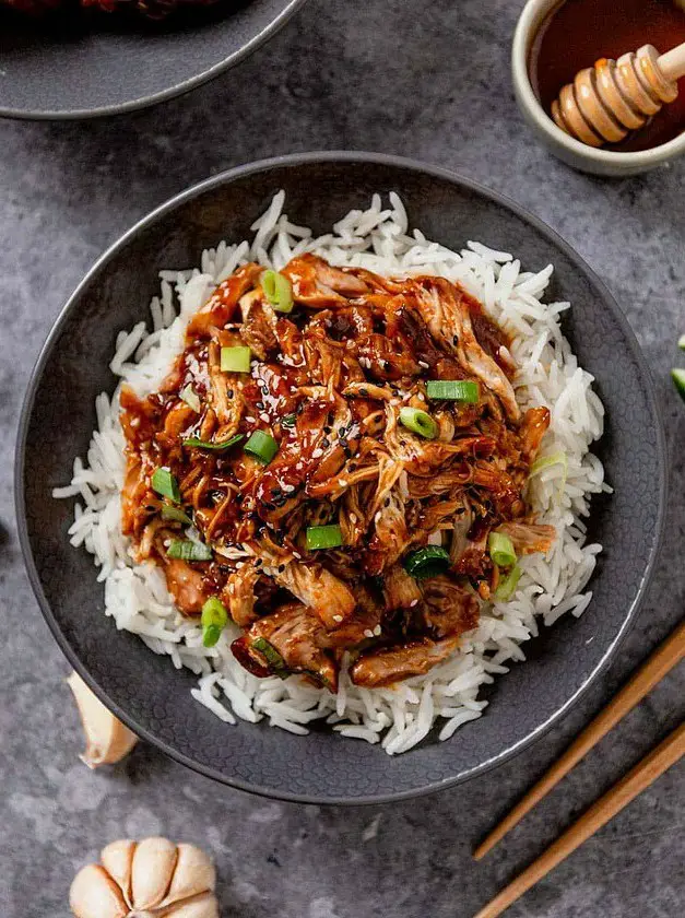 Slow Cooker Honey Garlic Chicken Thighs