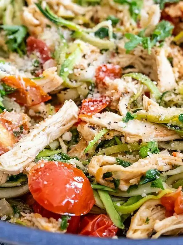 Lemon Garlic Chicken Zoodles