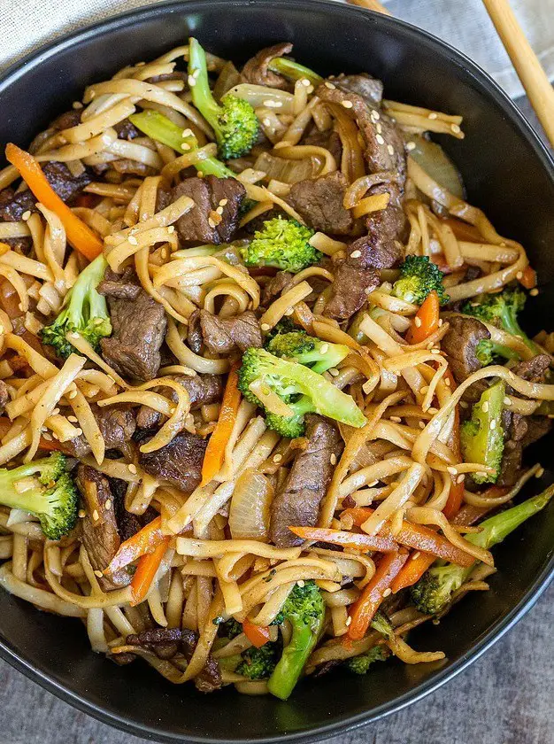 Beef Lo Mein