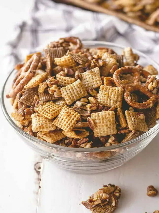 Sweet and Salty Snack Mix