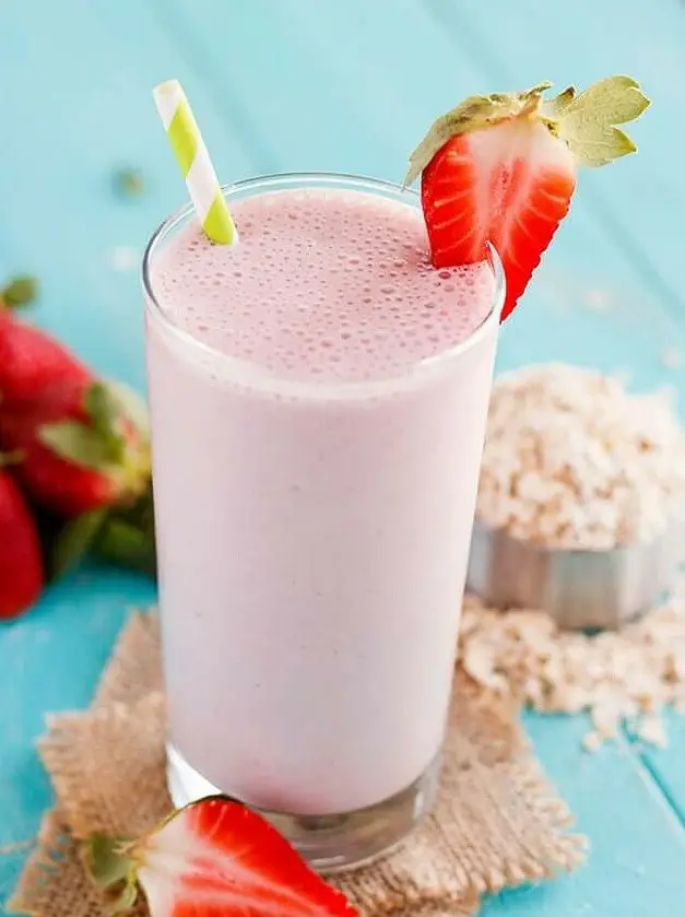 Strawberry Banana Oatmeal Protein Shake