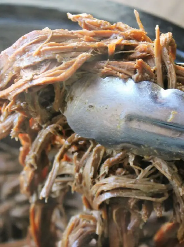 Slow Cooker Shredded Roast Beef