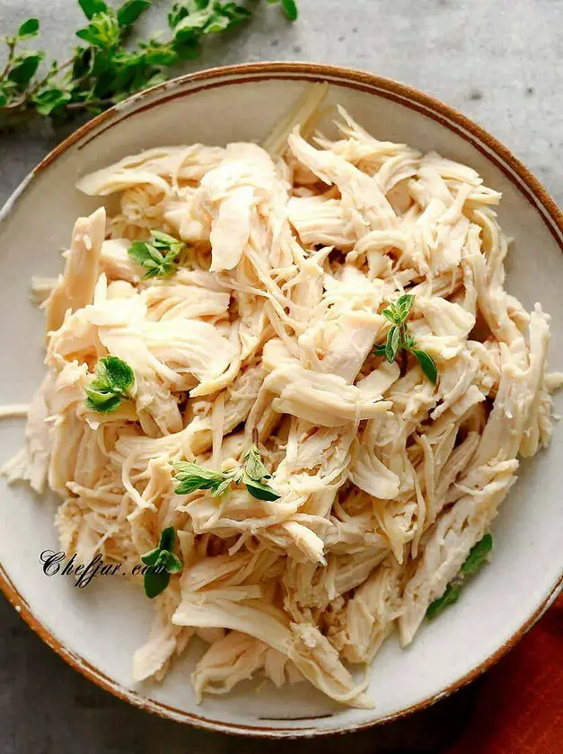 Easy Poached Chicken Breast