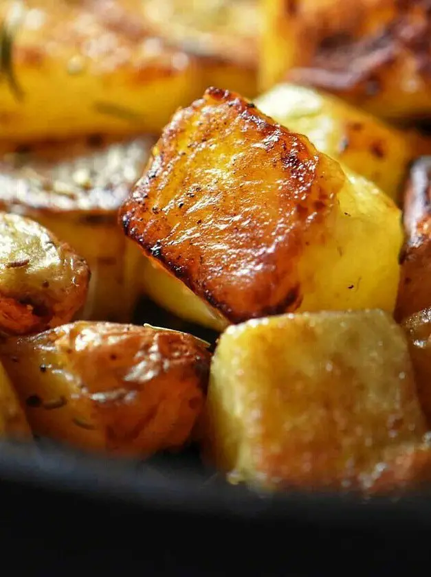 Crispy Cast Iron Skillet Potatoes