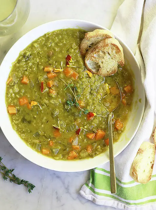 Vegetarian Slow Cooker Split Pea Soup