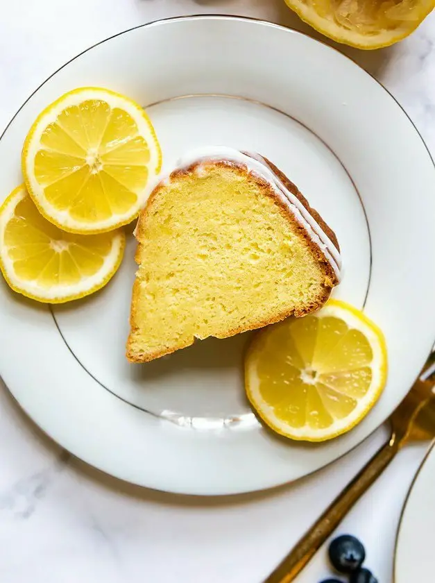 Moist Gluten-Free Lemon Bundt Cake