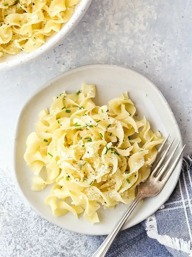 Simple Buttered Noodles