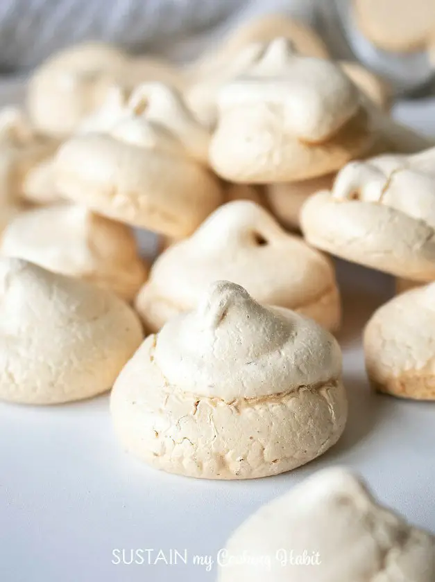 Baked Meringue Cookies