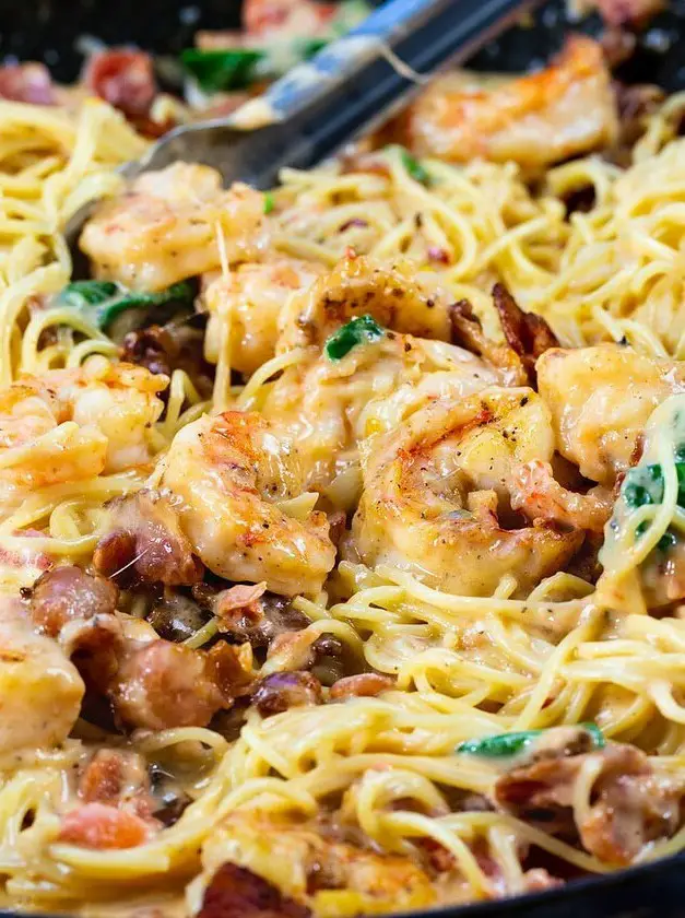 Creamy Angel Hair Pasta with Bacon and Shrimp