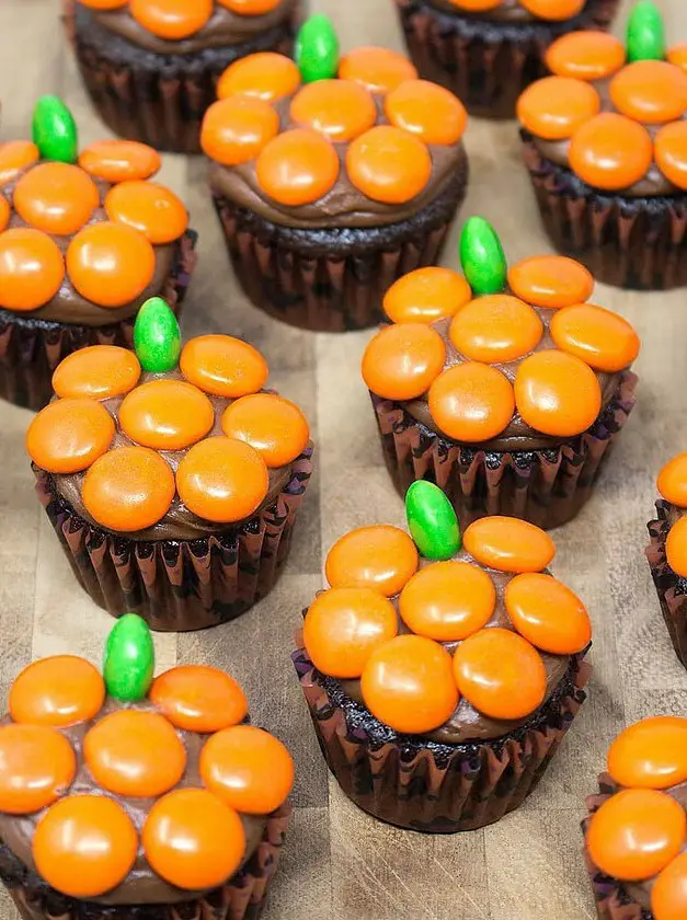 Pumpkin M&M Mini Cupcakes