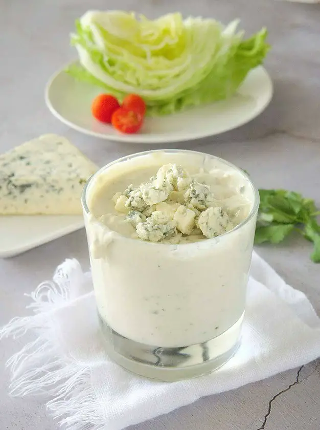 Homemade Chunky Blue Cheese Dressing