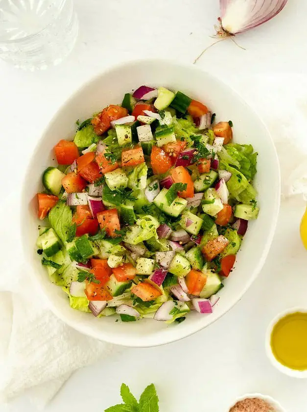 Easy Arabic Salad