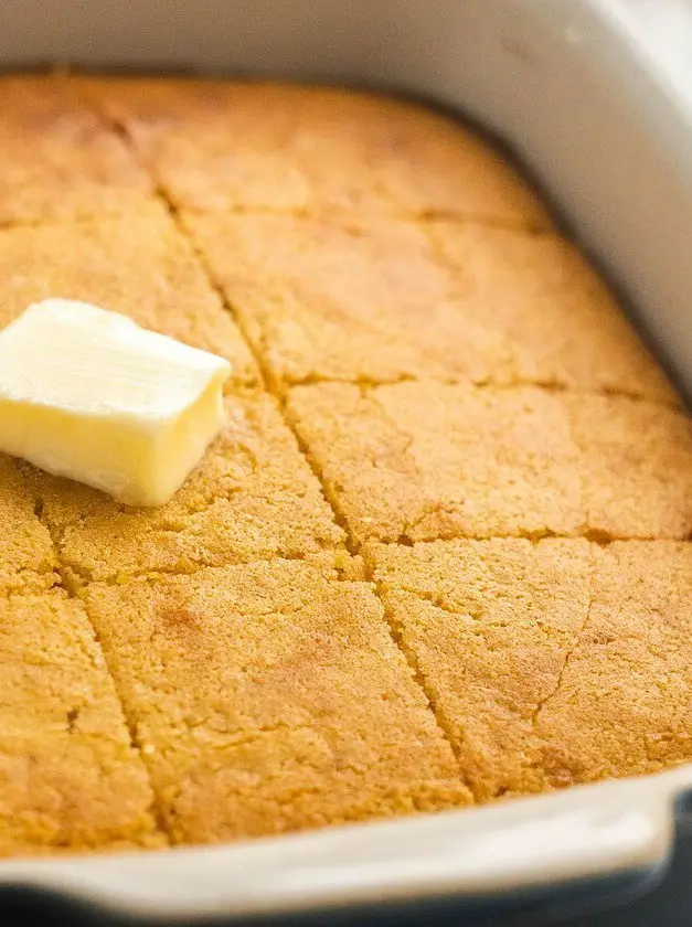 Moist Buttermilk Cornbread