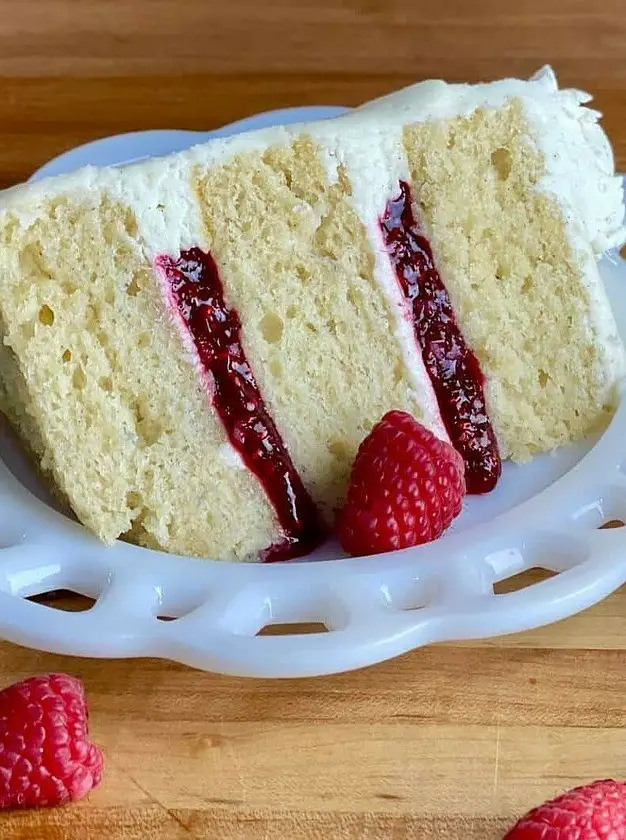 Vanilla Bean Cake with Raspberry Filling