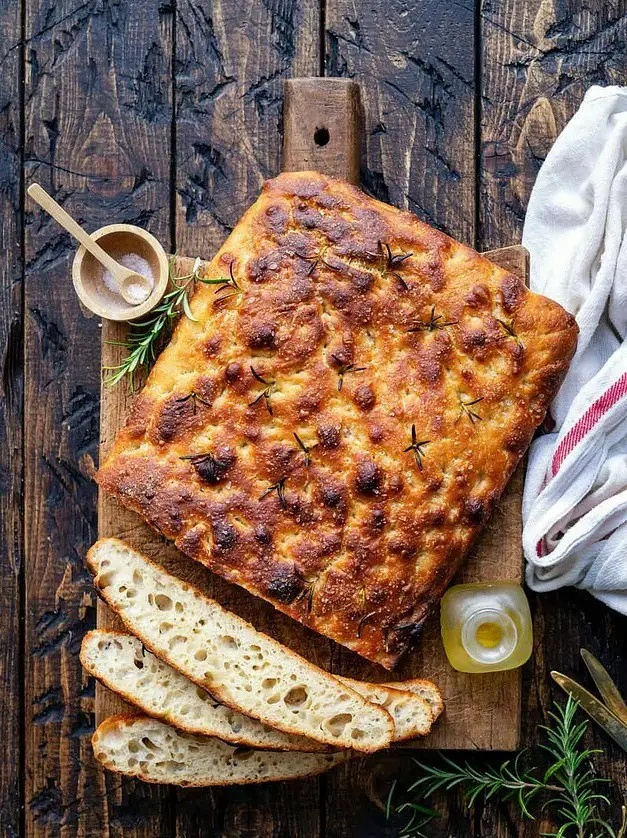 Easy Sourdough Focaccia