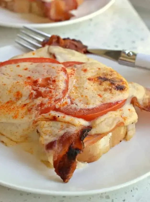 Hot Brown Sandwich