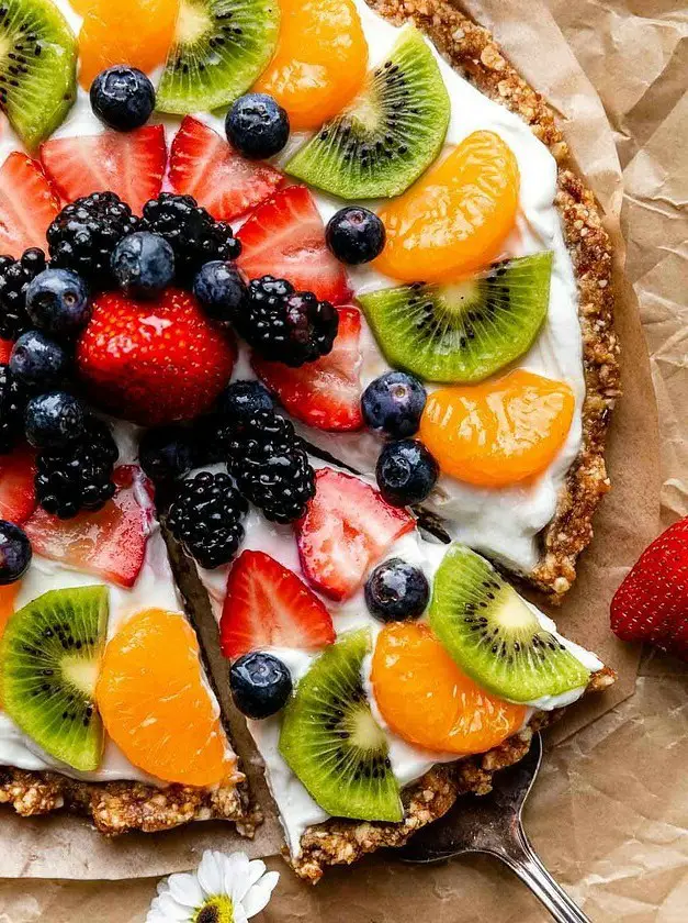 No-Bake Greek Yogurt Fruit Tart