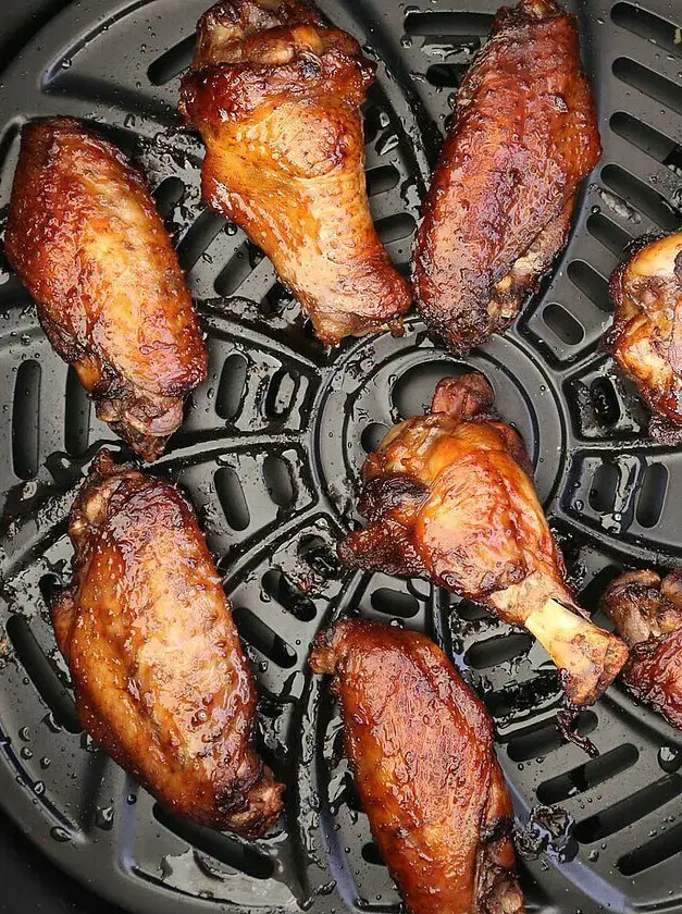 Marinated Air Fryer Chicken Wings