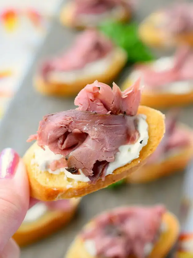 Roast Beef Crostini